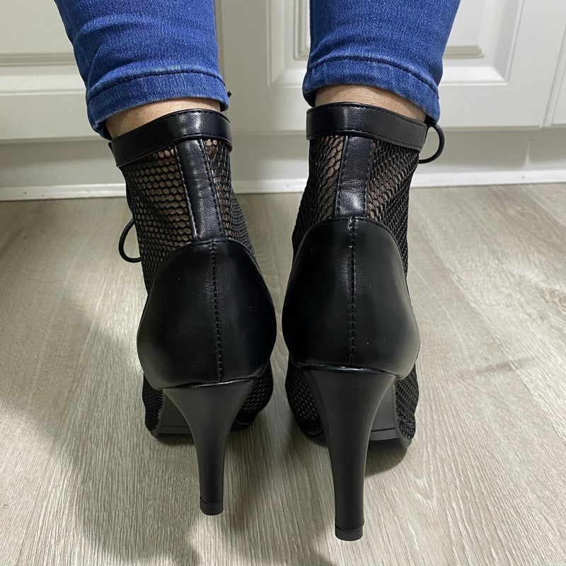 Novas Sandálias Femininas de Salto Alto Sexy Vazadas em Tela Tendência da Moda Verão Conforto Peep Toe Botas Stilettos Jazz Dance Tamanhos Grandes