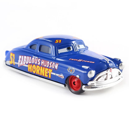 Carros 2 Disney Pixar Carros 3 Fabulous Hudson Hornet Sally Mate Relâmpago McQueen Carrinhos de Liga Metálica Fundida Modelo Presente para Crianças Brinquedo para Meninos