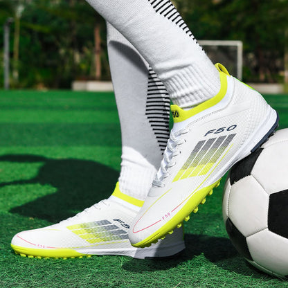 Men Professional Soccer Shoes Society Cleats Outdoor Football Shoes Society Cleats Grass Training Football Field Boots Sneaker