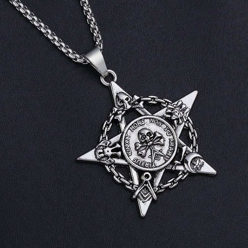 Colar de Máscara Ponta de Lança Cruz Pingente de Moda Charme Sol Bússola Esqueleto Pentagrama Corrente de Suéter Joias Para Homens Mulheres Presentes