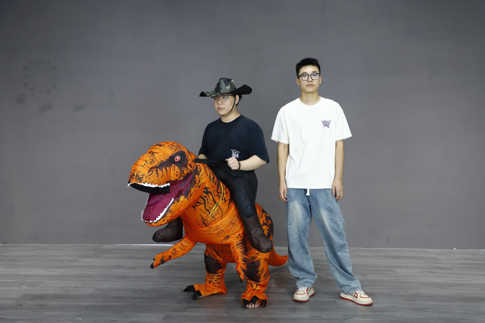 Ride on Tyrannosaurus Rex Inflatable Dinosaur Costume Adult Male Female Cosplay Halloween Mascot Party Costume