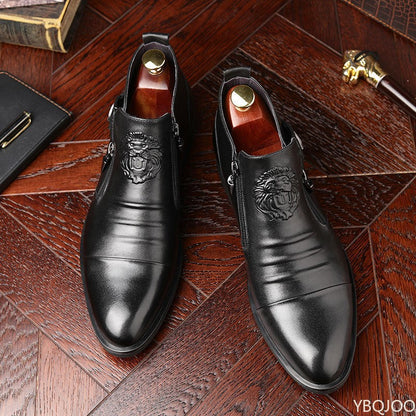 Botas Masculinas de Inverno Elegantes Cano Curto Antiderrapantes Couro Sapatos Britânicos Zíper Botas Cavaleiro Preto Bico Fino Plataforma Punk Botas Masculinas Botas