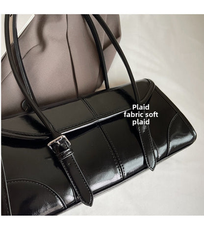 High End Burgundy Oil Wax Leather Underarm Bag Elegant Women's Magnetic Buckle Shoulder Bag Commuter Versatile Ladies Tote Bags