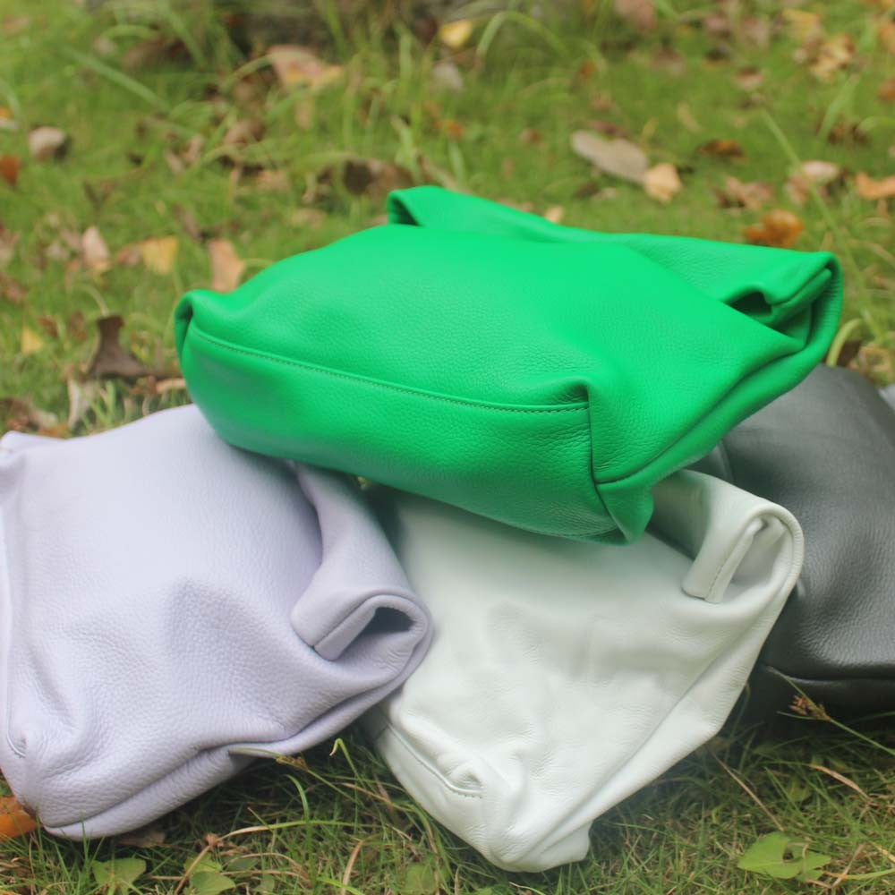 100% genuine leather Cowhide Handbag High Quality Leather Women's Foldable Designer Handbag Simple Magnet Handle Bags