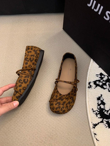 Women's Elegant Brown Mary Jane Flats French-Style Suede Loafers Spring/Autumn Collection Flat Shoes for Casual Wear