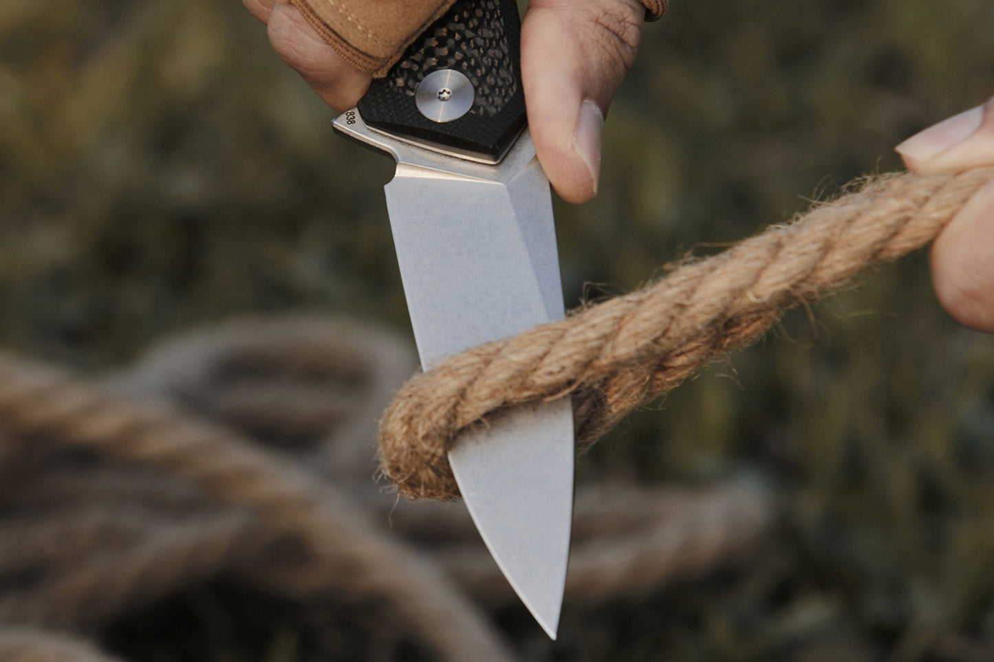 Petrified Fish PF838 Folding Knife Jackknife D2 Steel Outdoor Camping Hunting Hiking EDC Tool Ball Bearing G10 Handle Knives