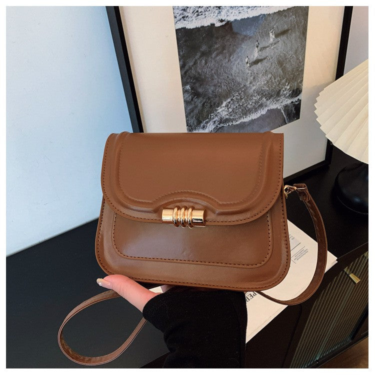 Latest Retro Crossbody Bag for Women High End Fashion Saddle Shoulder Handbag Unique Design