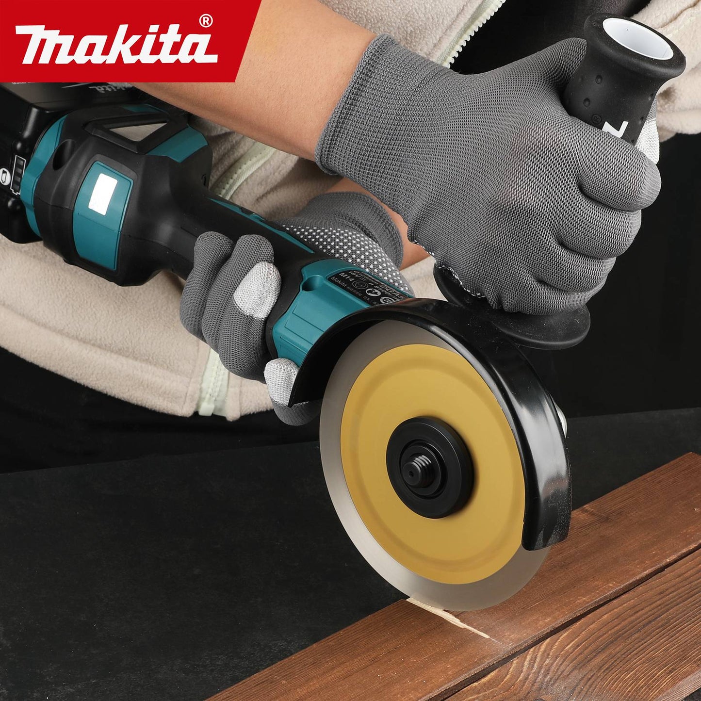 Retífica/Esmerilhadeira a Bateria Makita 18V DGA504, Disco 125mm, 6,0Ah Li-Ion - Esmerilhadeira Angular de 4-1/2" / 5", Para Desbaste de Metal e Corte de Madeira