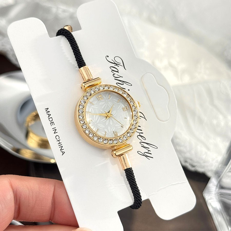 Ladies Colorful Nylon Pull-Style Bracelet Alloy Case Arabic Scale Printed Dial Christmas Quartz Watch Suitable for Holiday Gift