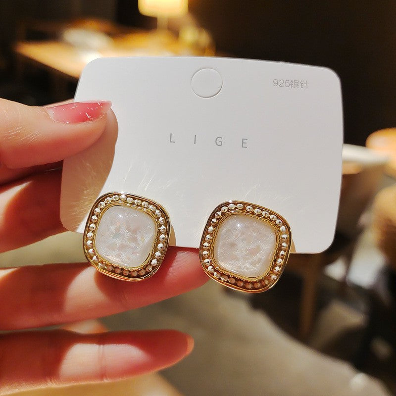 New High-end Atmosphere Decoration Shine Fashion Women Temperament Personality Exaggerated Earring Wedding Jewelry Birthday Gift