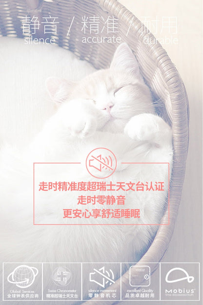 The original wood grain silent and simple wooden wall clock is a fashionable home decoration for the living room clock