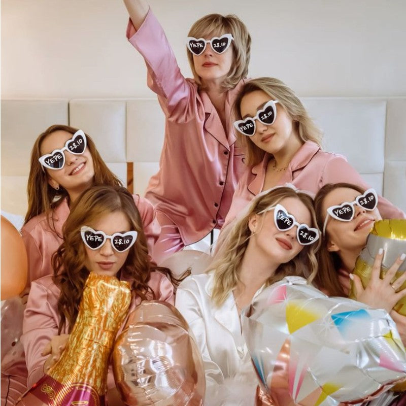 100-10Pcs DIY Wedding Sunglasses Personalised Heart Sunglasses with Pen Bachelorette Party Glasses Bridesmaid Gifts for Guests
