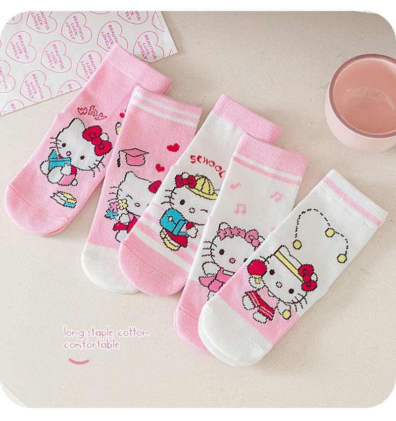 5 pares de meias de algodão de cano médio Kawaii Sanrio Cinnamoroll Kuromi para meninas e meninos, meias de algodão de cano médio de desenho animado para primavera e outono