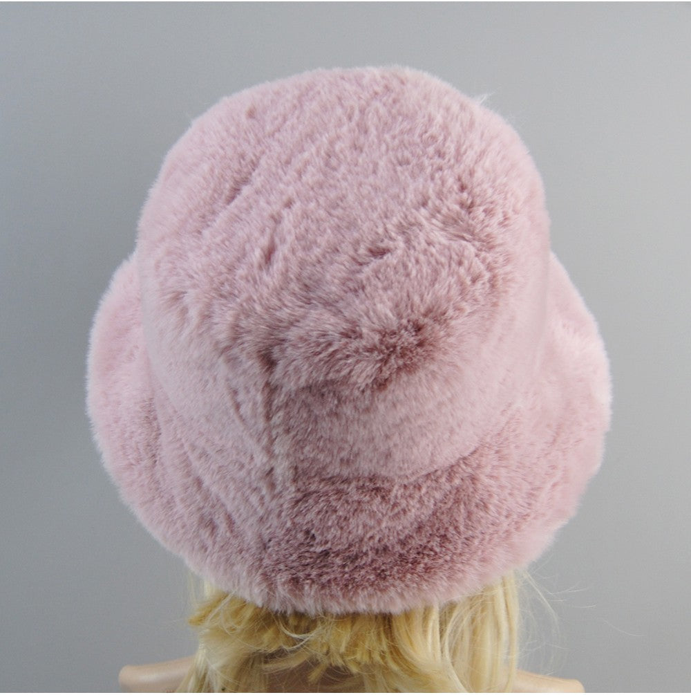 Chapéus de pele de coelho falso supermacios estilo novo 2025, forro de algodão para mulheres, gorros de esqui de moda russa quentes, cor sólida de pelúcia