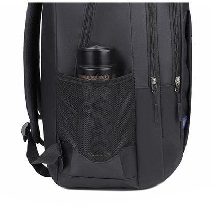 Large capacity backpack - Zipper closure, ideal for hiking, traveling, and going to school, outdoor backpack