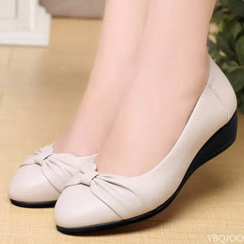 Low heeled light mom Shoes Waterproof Bow Flats Soft soled comfort Women's shoe Casual non slip leather shoes Zapatos Mujer