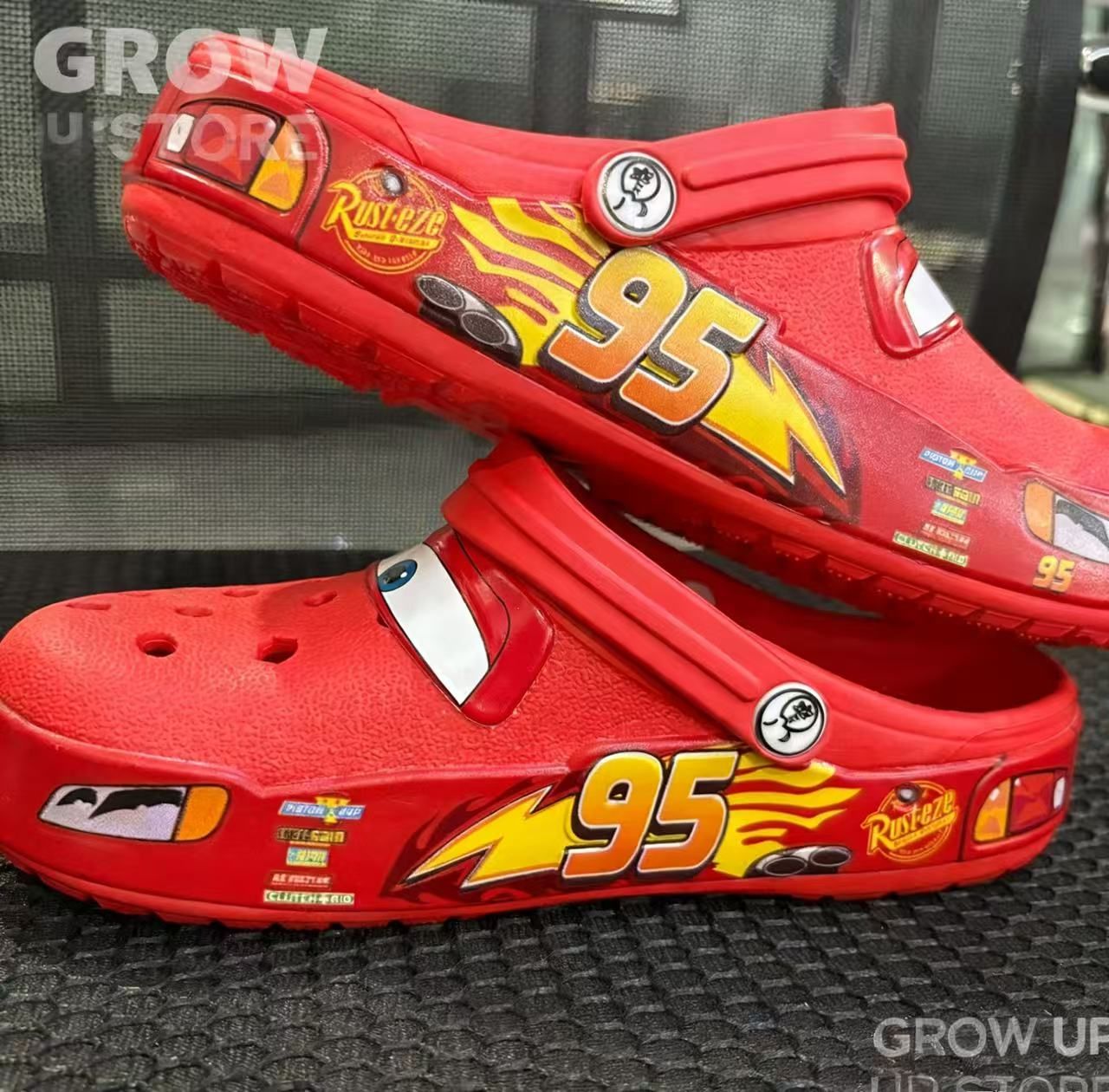 Chinelo Sólido de Desenho Animado Hot Anime Disney McQueens Pixar Impermeável Sandálias Casuais Respiráveis Sapatos Eva com Tira no Tornozelo Presentes