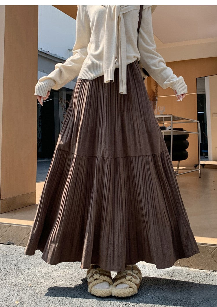 Pleated half skirt for women in autumn and winter 2025 new high waist slimming casual versatile A-line umbrella long skirt