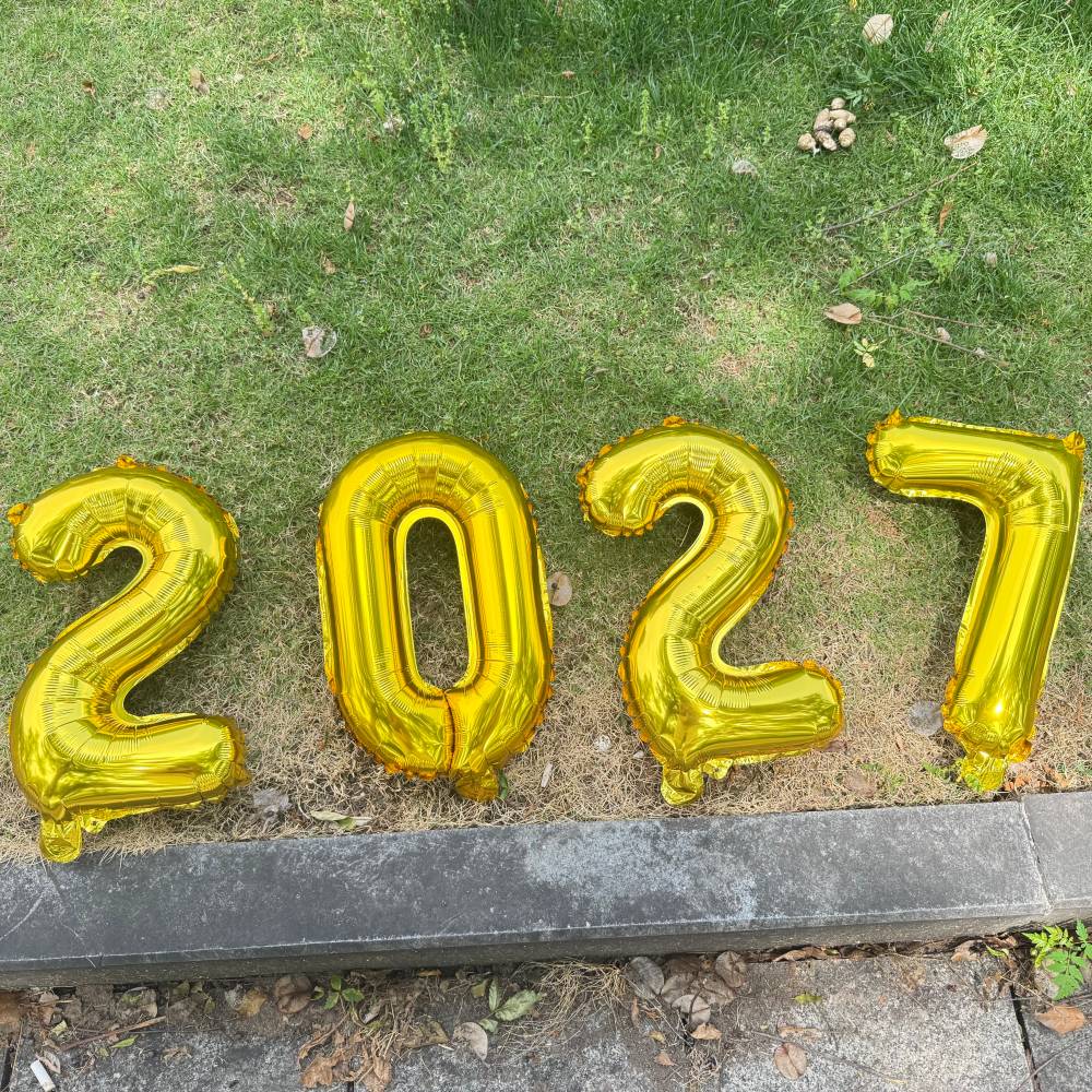 16 Inch 2027 Happy New Year Foil Balloons Christmas New Year Party Decoration Festival Party Supplies Photo Props Home Decor