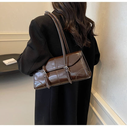 High End Burgundy Oil Wax Leather Underarm Bag Elegant Women's Magnetic Buckle Shoulder Bag Commuter Versatile Ladies Tote Bags