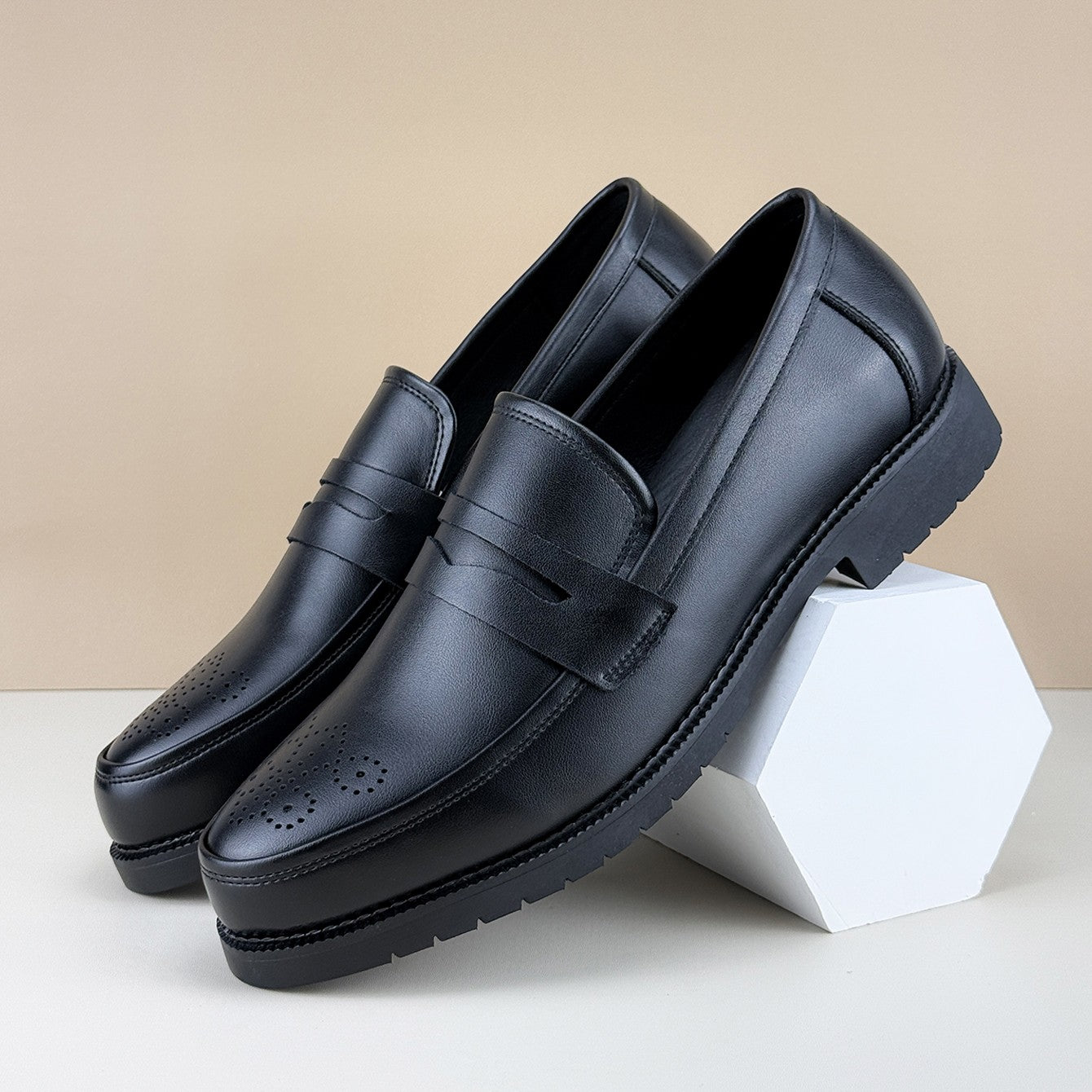 Men's Formal Leather Shoes British Style Oxford Loafers Round Toe Breathable Non-Slip Business Dress Wedding Office Casual Shos