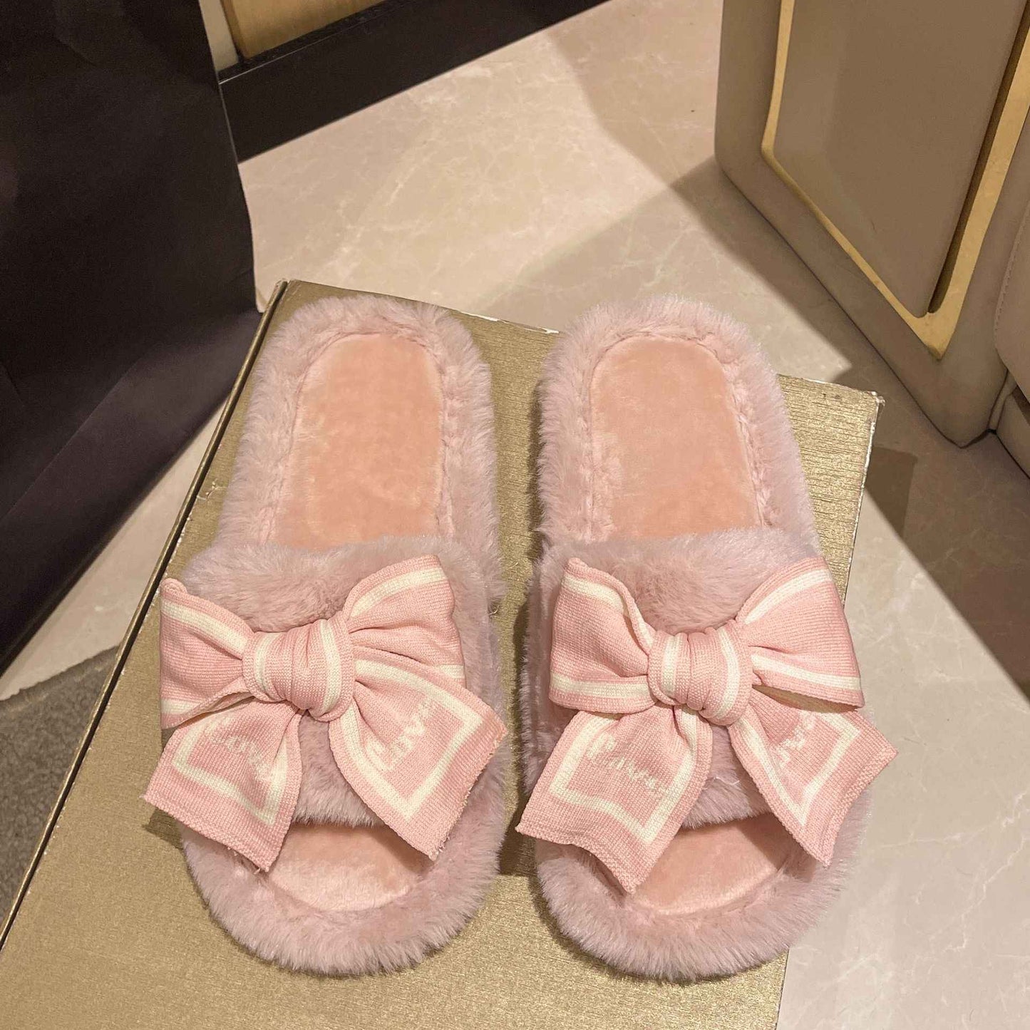 Casual Fluffy Slippers Women House Flats Fashion Winter Bowknot Love Designer Shoes Ladies Home Plush Platform Elegant Footwear