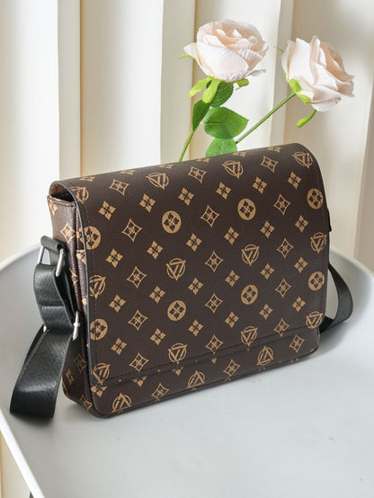 Men's Casual Crossbody Bag - Easy Flap Design, Business Commuter Lightweight Messenger Bag, Travel Large Capacity Shoulder Bag