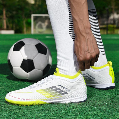 Men Professional Soccer Shoes Society Cleats Outdoor Football Shoes Society Cleats Grass Training Football Field Boots Sneaker