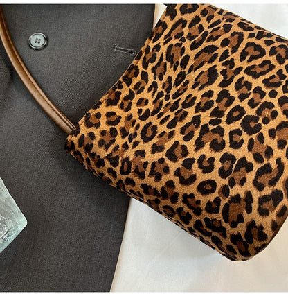 Design PU Suede Leopard Shoulder Bags for Women 2025 New Winter Crossbody Bag Females ?Luxury Handbags and Purses Bucket