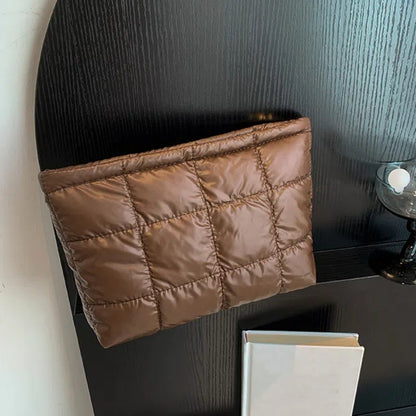 Cotton Filled Puffer Pouch Large Capacity PU Leather Puffer Padded Makeup Bag Sewn Korean Style Thick Plaid Clutch Bag Work