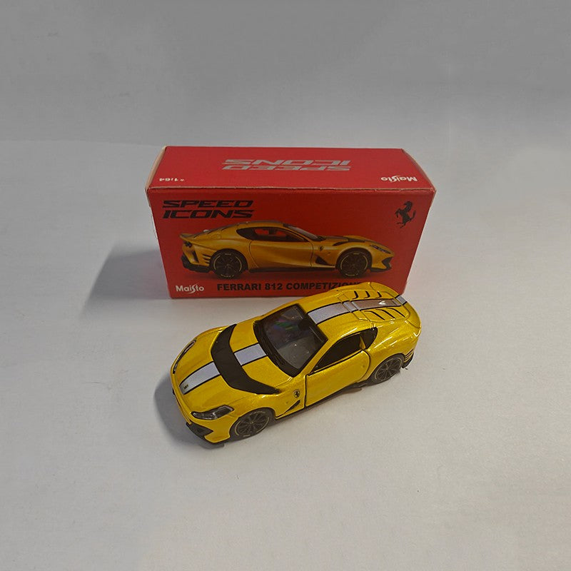 New In Stock Bburago 1:64 Ferrari 812 Competizione Yellow Alloy Miniature Ferrari Datyona Sp3 Sports Diecast Model Custom Toys