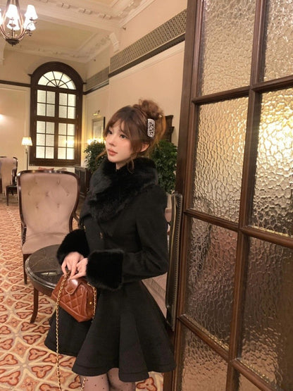 Vintage Black Wool Blends Coats Women Elegant Faux Collar Woolen Jacket Korean Long Sleeve Outerwears Winter Design Overcoat New