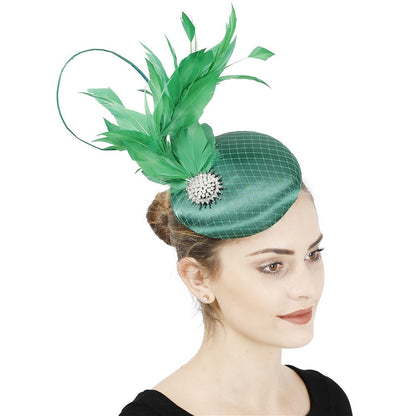 Lindo Fascinador de Cabelo de Cetim Magenta Festa Noturna Formal Chapéu para Senhoras de Igreja Chapéu de Casamento Nupcial com Penas