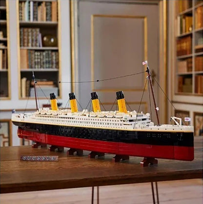 Compatível com 10294 Titanic Grande Navio de Cruzeiro a Vapor Decoração de Casa Montagem 9090 Peças Modelo Para Crianças Brinquedos Presentes