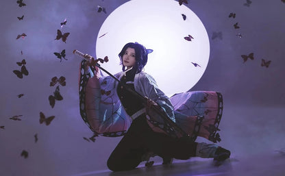 Peruca de Cosplay Kochou Shinobu Kimetsu No Yaiba, peruca preta e roxa sintética resistente ao calor para Halloween, presilha de cabelo de borboleta