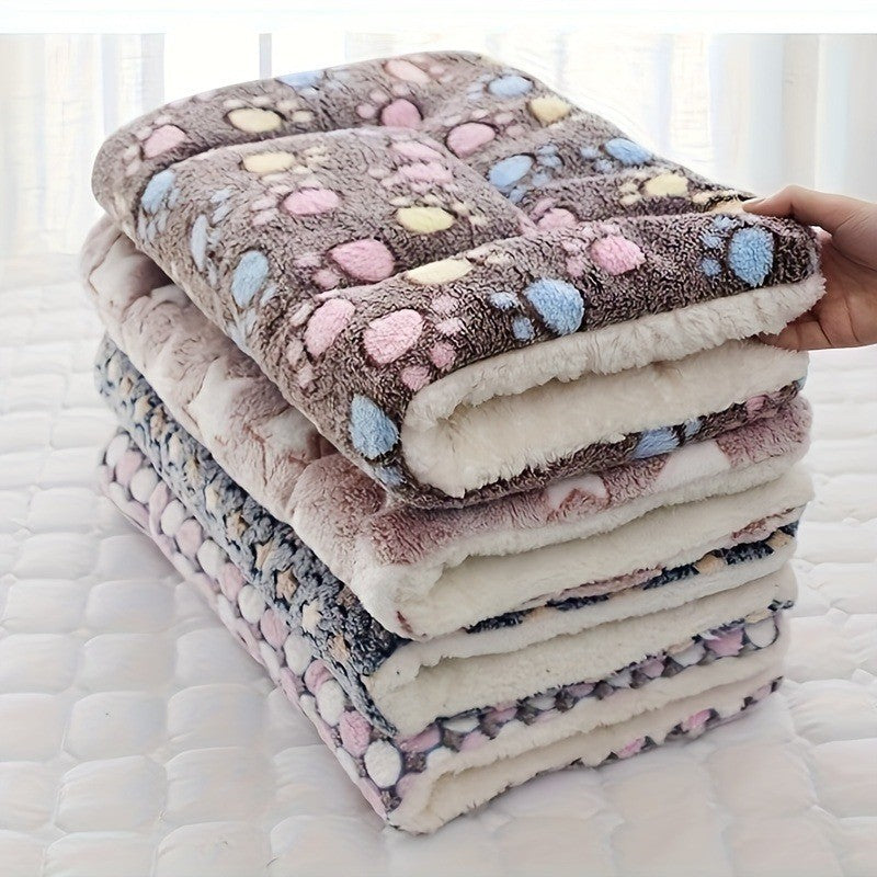 Cozy Dog Bed with Heart Pattern, Warm Plush Pet Mat for Small Medium Breeds, Soft Non-Electric Winter Cushion for Cats and Dogs