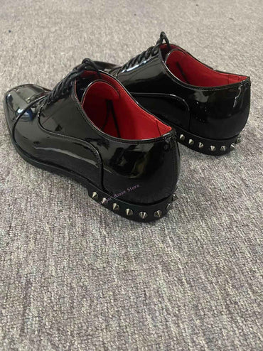 Man Fashion Genuine Patent Leather Single Soes Back Rivet Decoration Lace Up Male Round Toe Male Black Party Wedding Shoes