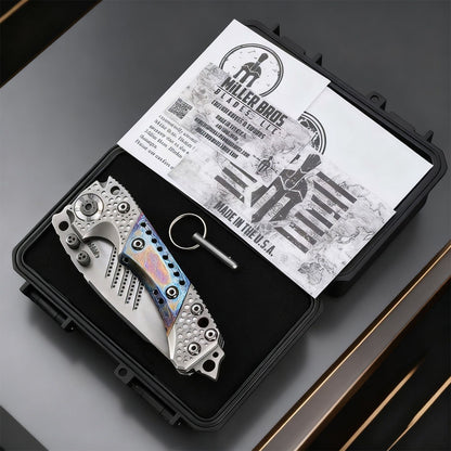 High-end handcrafted heavy-duty folding knife, titanium alloy handle and titanium-baked blue surface, collectible knife, men's g