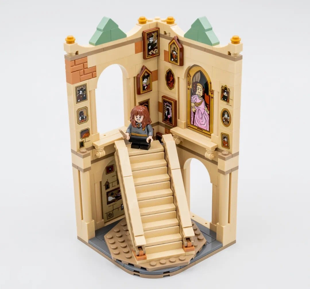 LEGO Harry Potter Hogwarts: Grande Escadaria 40577 Kit de Construção 224 Peças