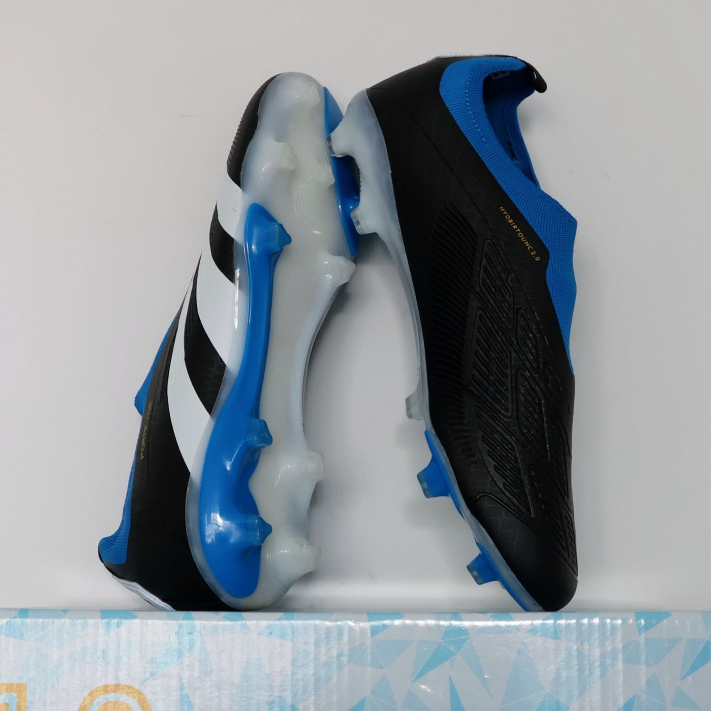 2282FG Slip-on Men Boy Soccer Shoes FG/TF Football Boots High Ankle Cleats Training Sport Sneakers Football Shoes eur 35-46