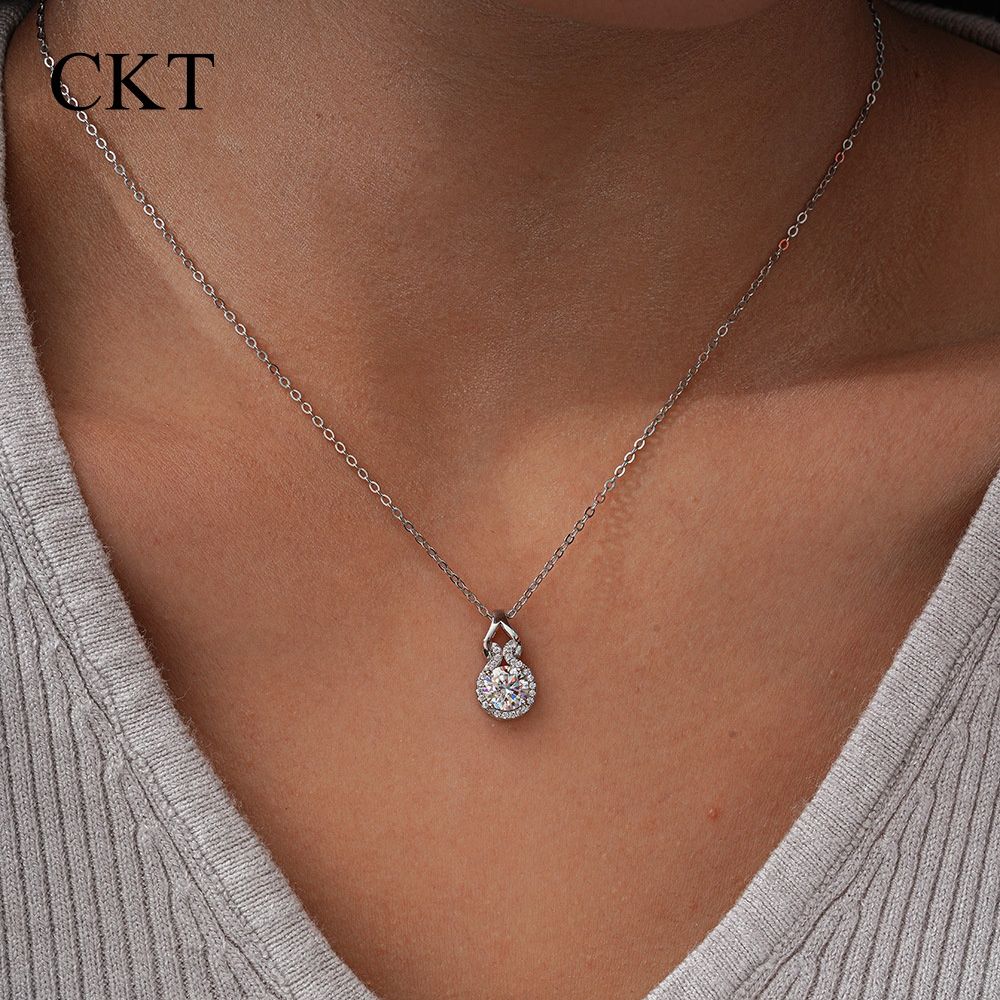 CKT Real Ouro Branco 18k 1ct D Color Moissanite Colar com Pingente de Diamante para Mulheres Platina Pt950 Clássica Abóbora Joias Finas