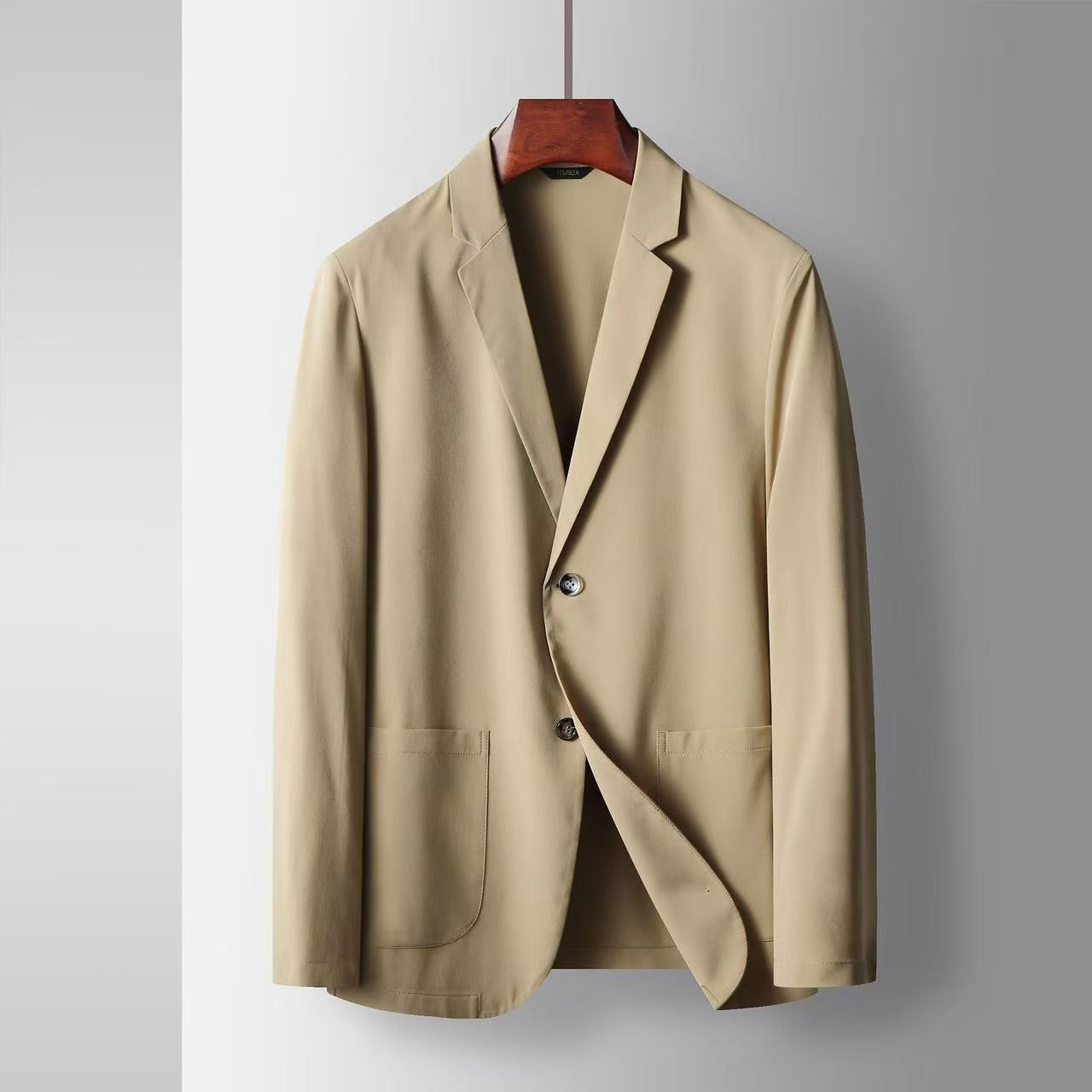 2025 Spring and Summer New Men's Casual Suit Light and Thin Elastic Middle aged Anti Wrinkle and Non Ironing Suit Coat Sunscreen