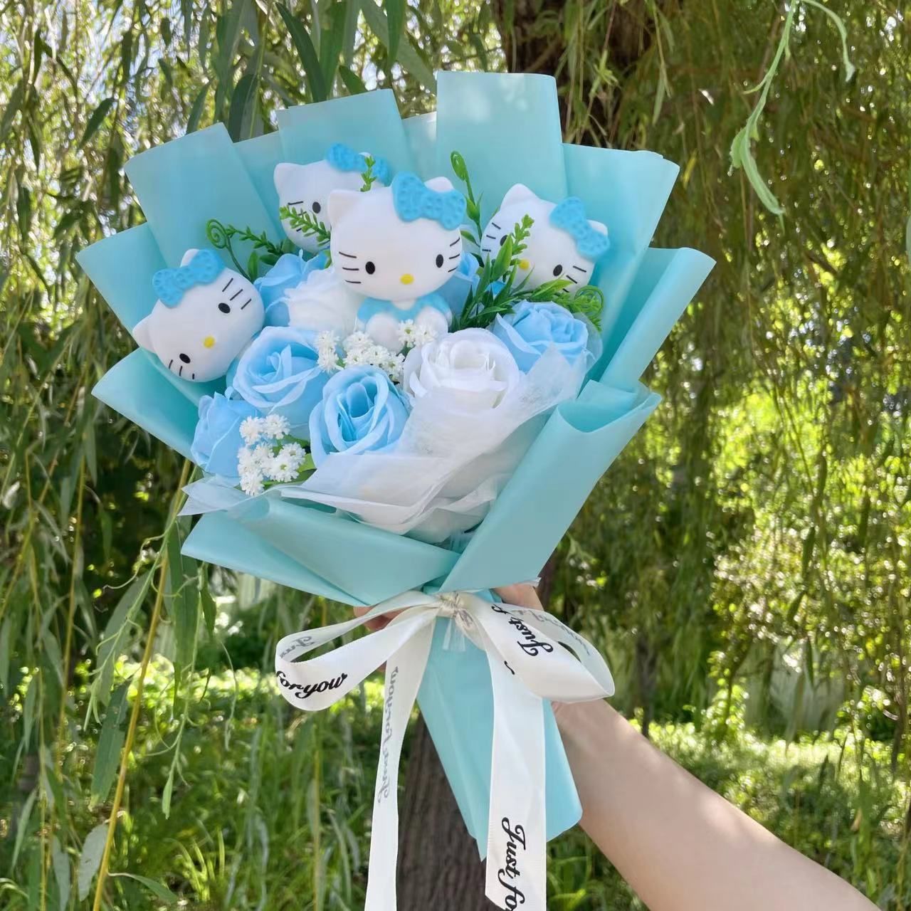 Bonecos de Vinil de Desenho Animado Figuras de Ação Com Flor Artificial Buquê Criativo Presentes de Aniversário de Natal Dia dos Namorados