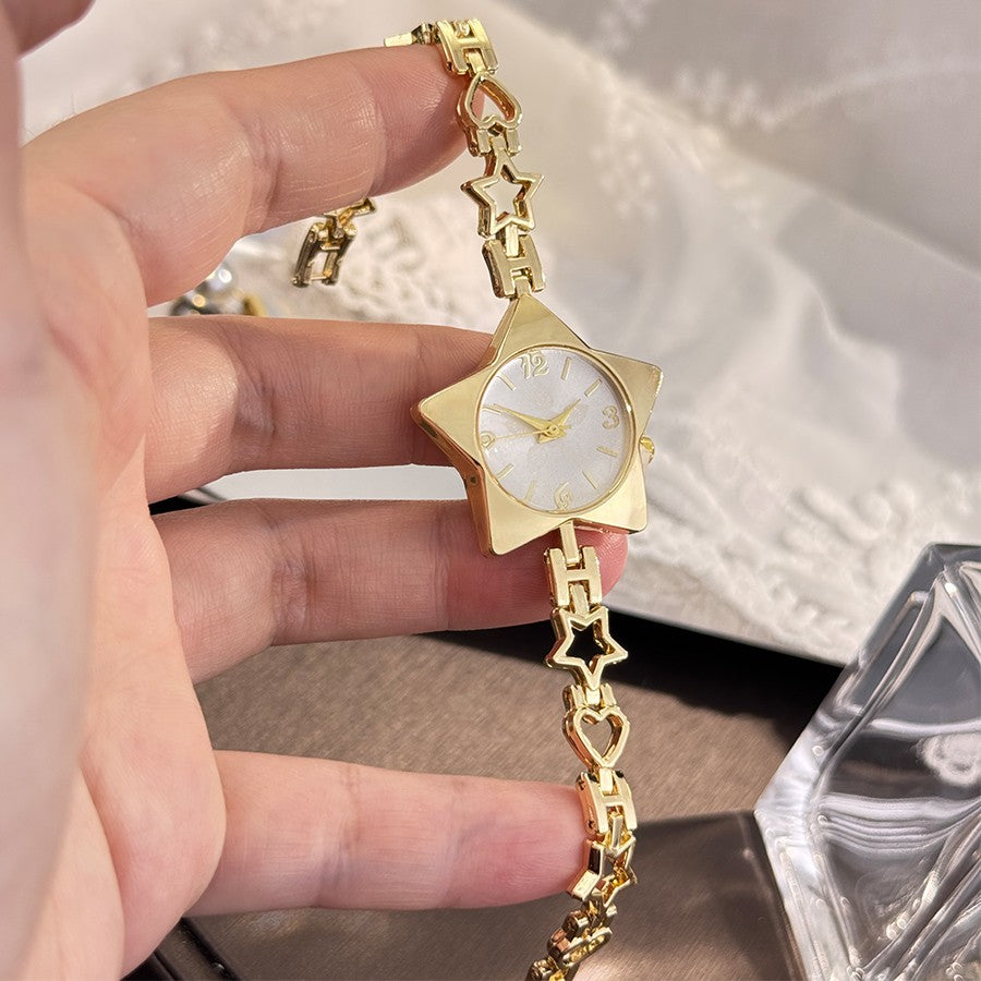 New Creative Fashion Minimalist Holiday Star Bracelet Watch Jewelry High-End Ladies Quartz Watch Elegant Timepiece Accessory