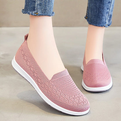 Spring Summer Breathable Knitted Flats for Women 2025 Comfortable Slip On Mom Shoes Woman Slip On Non Slip Casual Sneaker Female