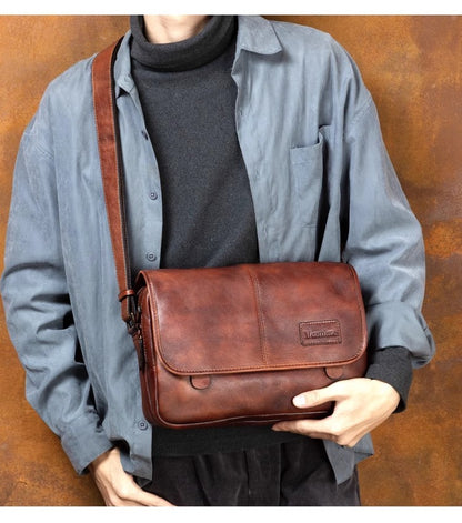 Leather shoulder bag men's messenger bag casual men's bag tide brand high-capacity leather messenger bag tooling backpack.