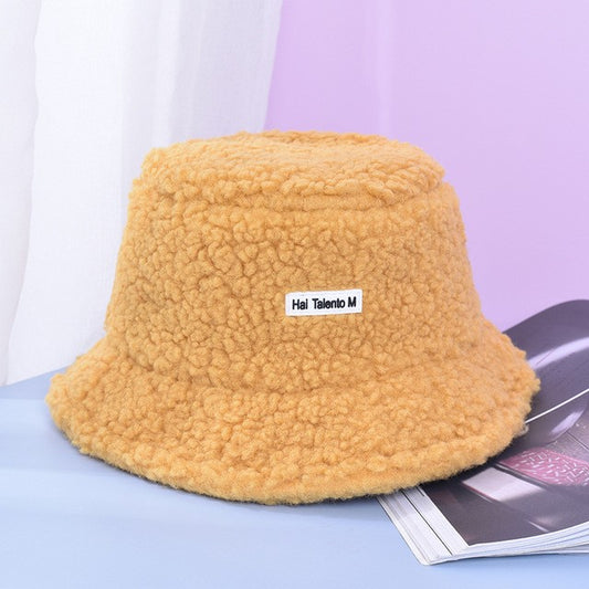 Women Appa Bucket Hat Lamb Wool Hat Winter Warm Fishing Caps Faux Fur Arrow Symbol Printed Bucket Hat for Men Tide Flat Top Hats