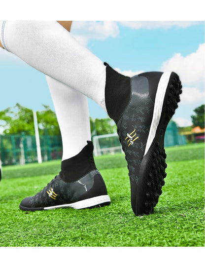 New Soccer Boots Men Football Shoes Cleats Professional Soccer Shoe High-Tops Non-Slip Spikes for Big Boys Wide Training Sneaker
