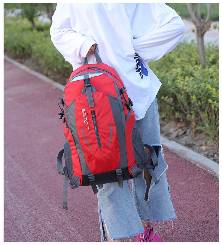 New Camping Backpack 40 Liters Large Capacity Travel Canvas Bag Outdoor Mountaineering Hiking Travel Bag