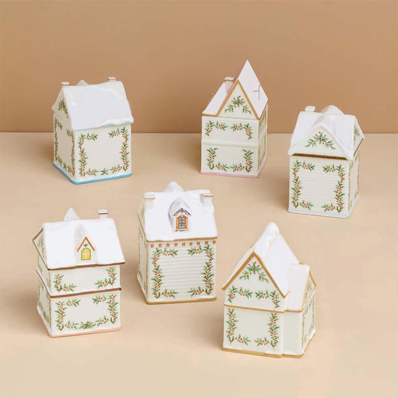 ?1PCS Holiday Village Spice House Set, Mini Christmas Gingerbread Houses Jars, Kitchen Countertop Festive Decor, New Year Gifts